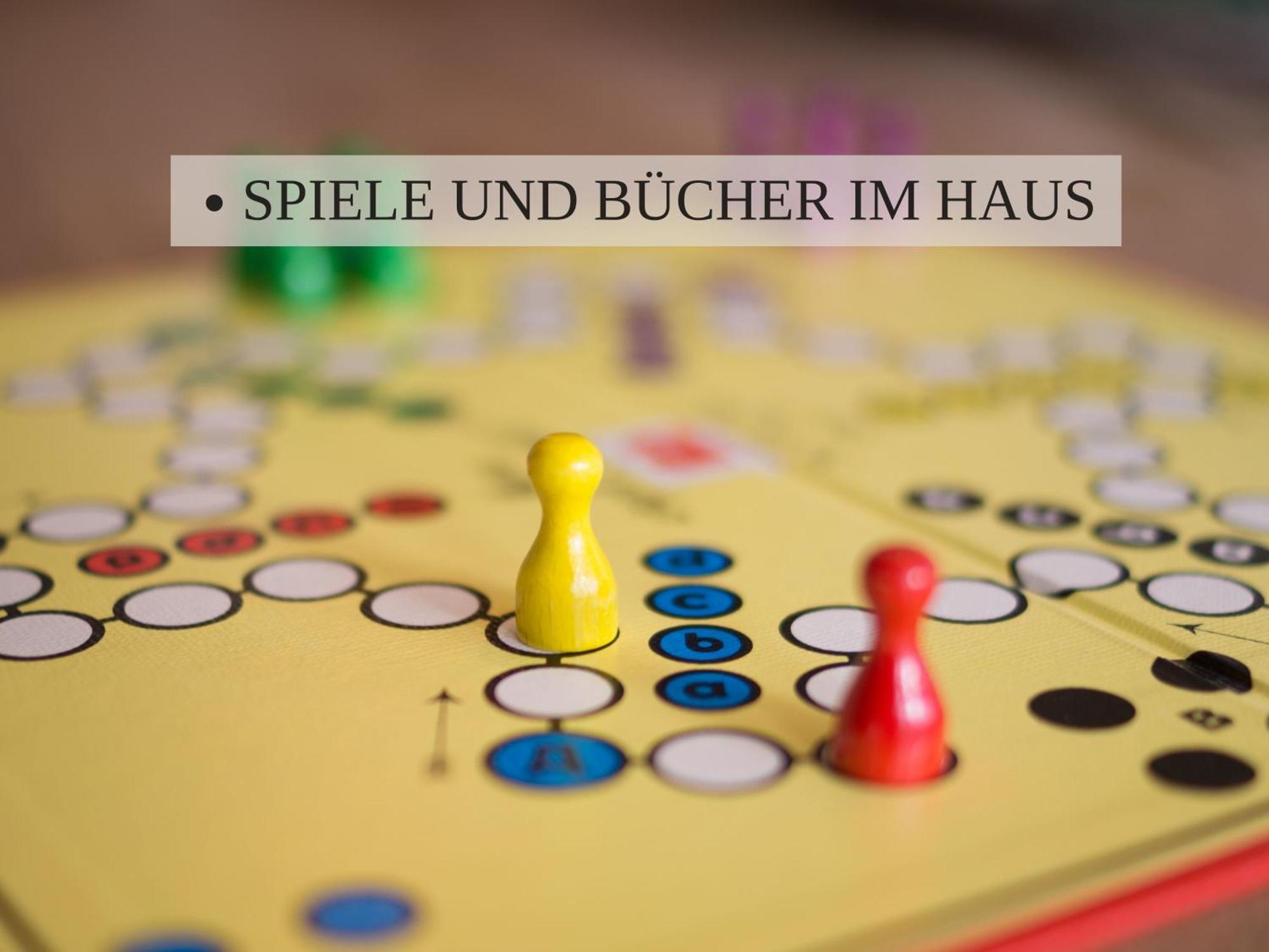 Haus Krabbe, Apartment 10, Naehe Bremerhaven, Fuer 1-2 Personen, 2 Schlafzimmer, Einzelbetten, Zweite Etage, Zentral Gelegen, Bis Zu 2 Hunden Kostenfrei Willkommen Wremen Dış mekan fotoğraf